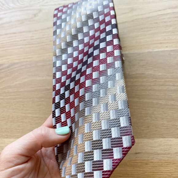 ALEXANDER JULIAN COLOURS Men's Multi Striped Handmade Polyester Necktie sz OS - Picture 11 of 14